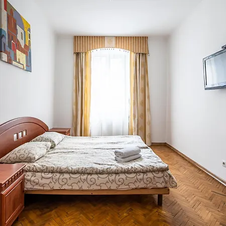 Next To Opera * 리비프