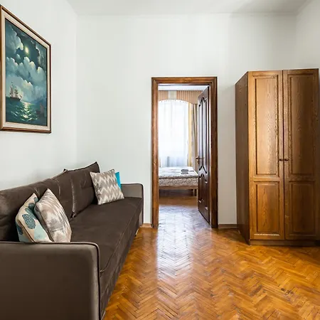 Next To Opera 아파트 *