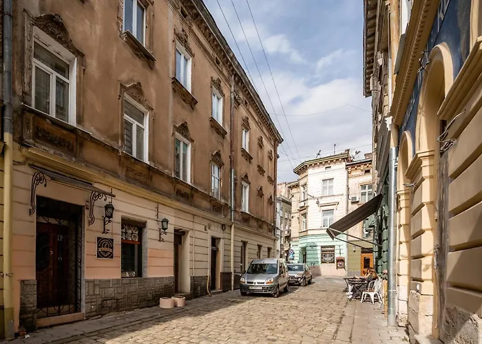 Next To Opera דירה