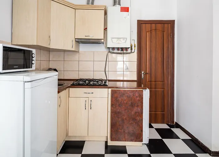 아파트 Next To Opera 리비프